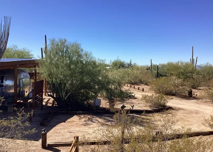 Guest house Vintage Airstream Lola Saguaro National Park 3*