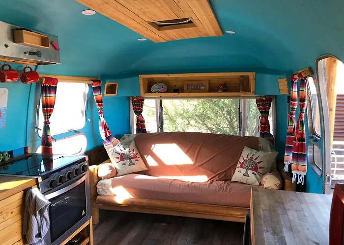 Vintage Airstream Lola Saguaro National Park Guest house Avra